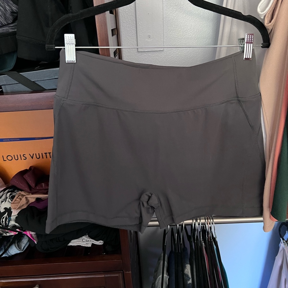 Buffbunny shorts